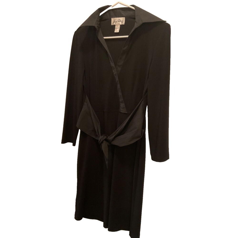 Joseph Ribkoff  Dress Woman’s Size 8  Black Long Sleeve